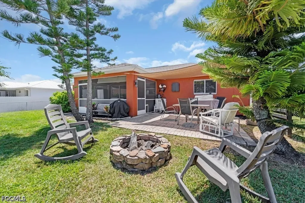 507 SE 8th Terrace Cape Coral FL 33990