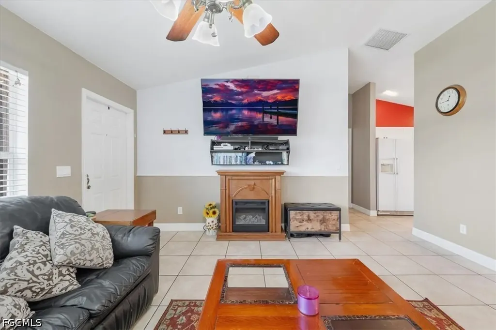 507 SE 8th Terrace Cape Coral FL 33990