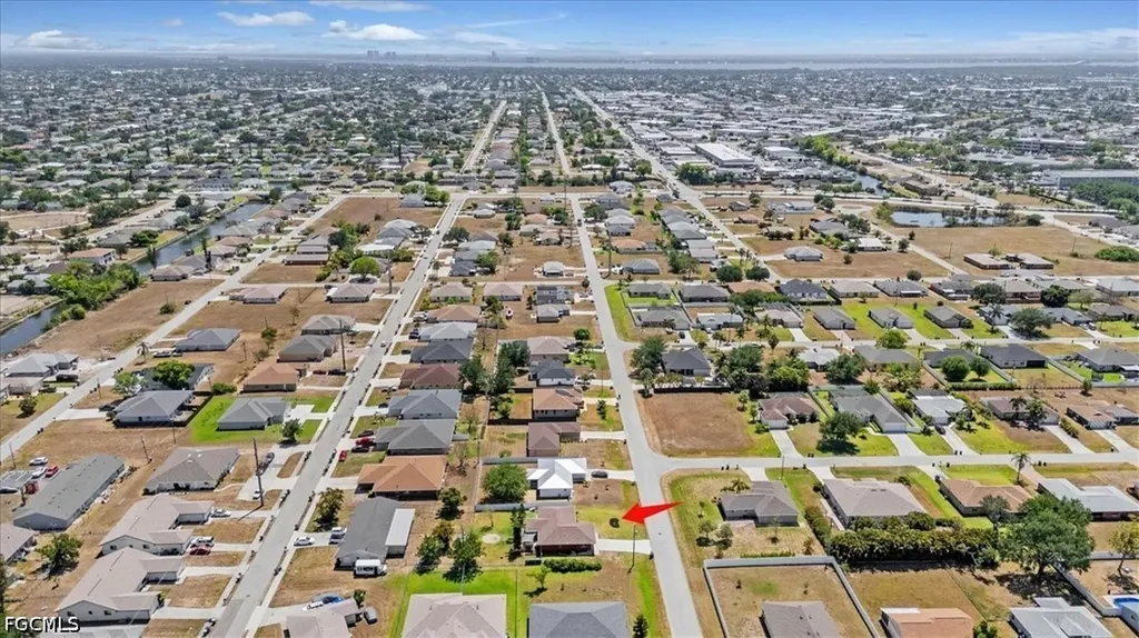 507 SE 8th Terrace Cape Coral FL 33990
