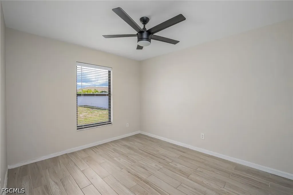 2115 SE 14th Street Cape Coral FL 33990
