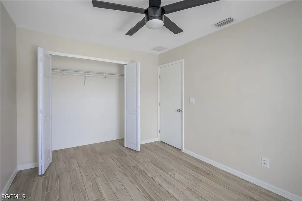 2115 SE 14th Street Cape Coral FL 33990