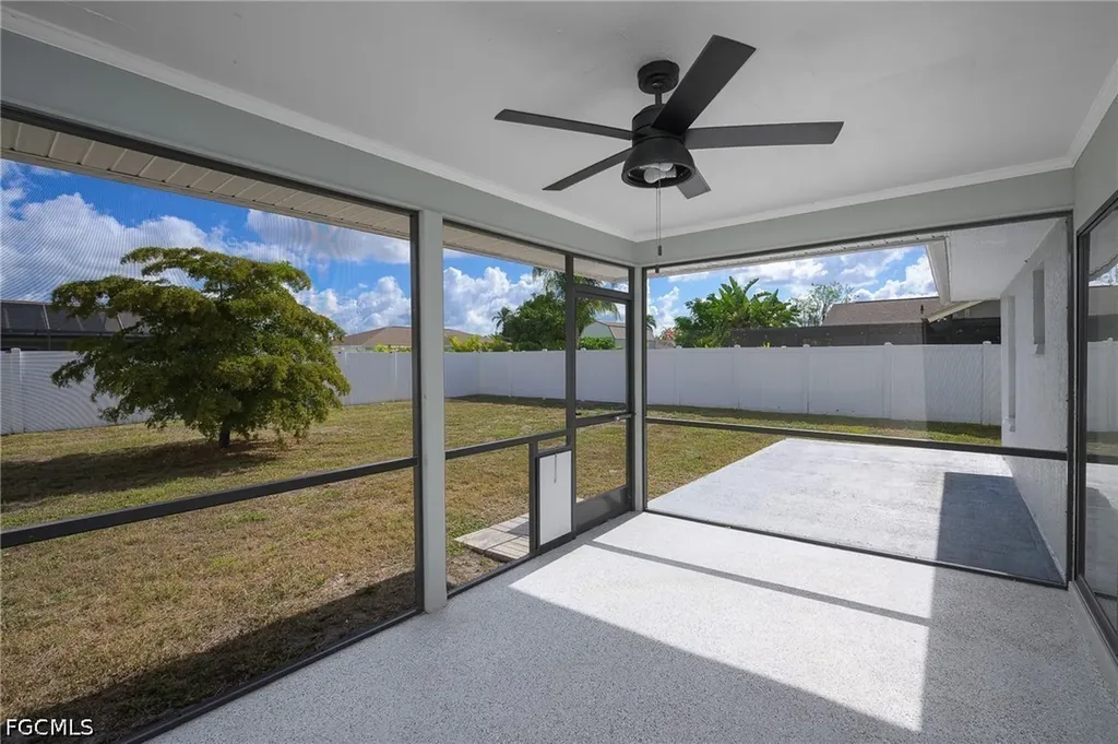 2115 SE 14th Street Cape Coral FL 33990