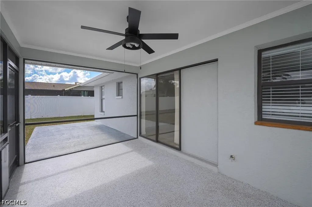 2115 SE 14th Street Cape Coral FL 33990