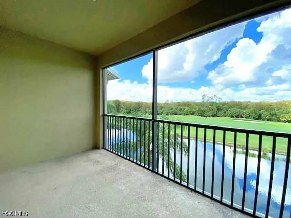 10317 Heritage Bay Boulevard Naples FL 34120