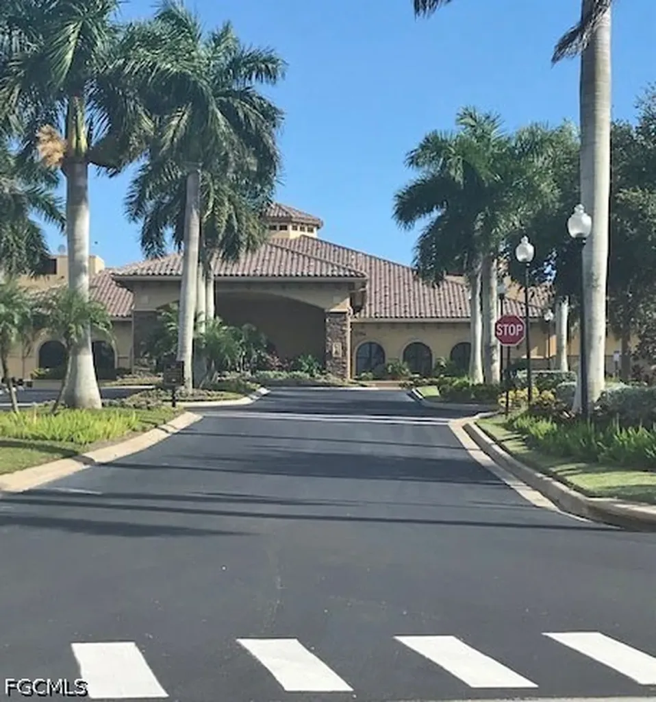10317 Heritage Bay Boulevard Naples FL 34120