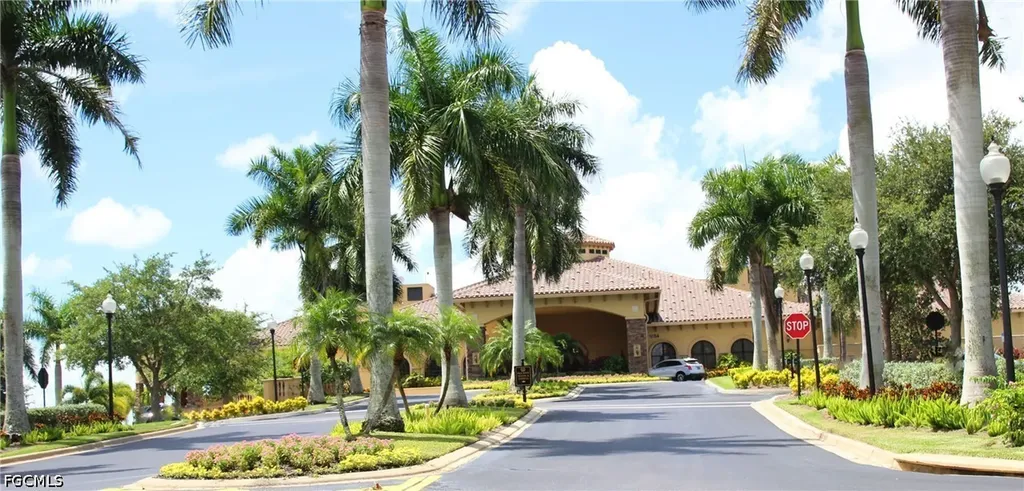 10317 Heritage Bay Boulevard Naples FL 34120