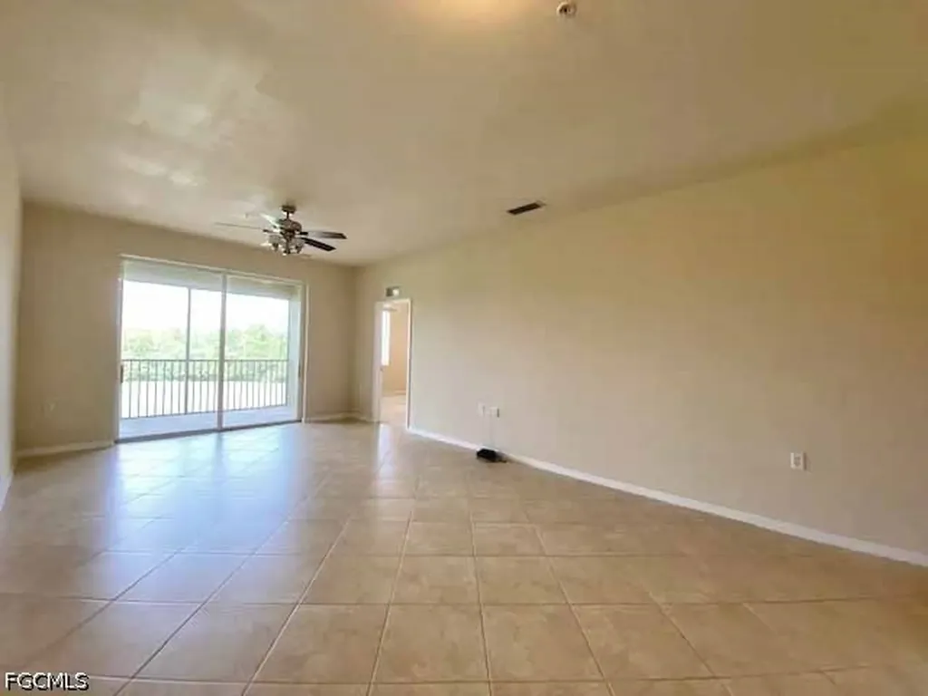 10317 Heritage Bay Boulevard Naples FL 34120
