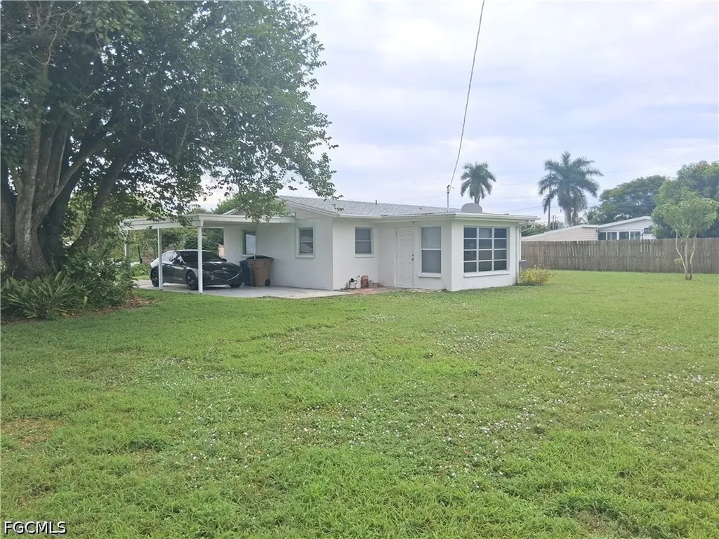 117 Coolidge Avenue Lehigh Acres FL 33936