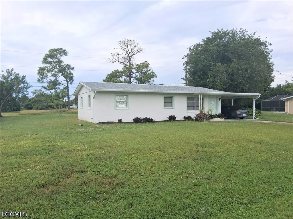 117 Coolidge Avenue Lehigh Acres FL 33936