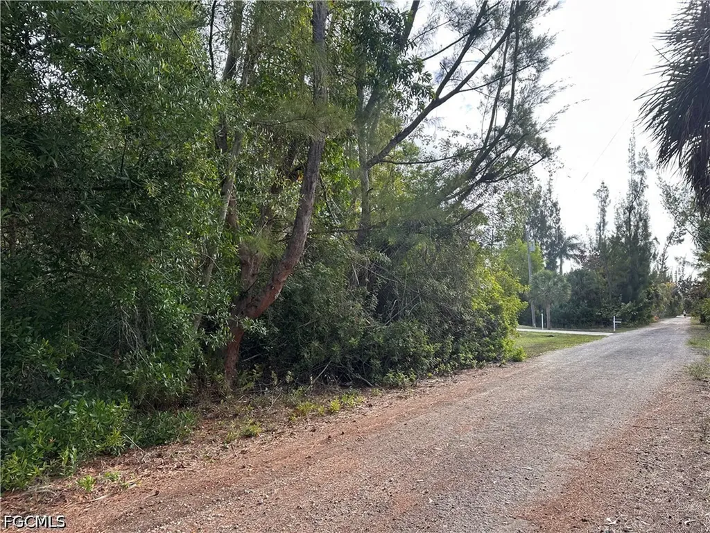 7342 Sundiet Boulevard Bokeelia FL 33922