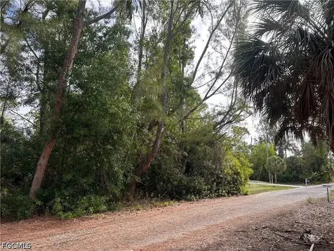 7342 Sundiet Boulevard Bokeelia FL 33922