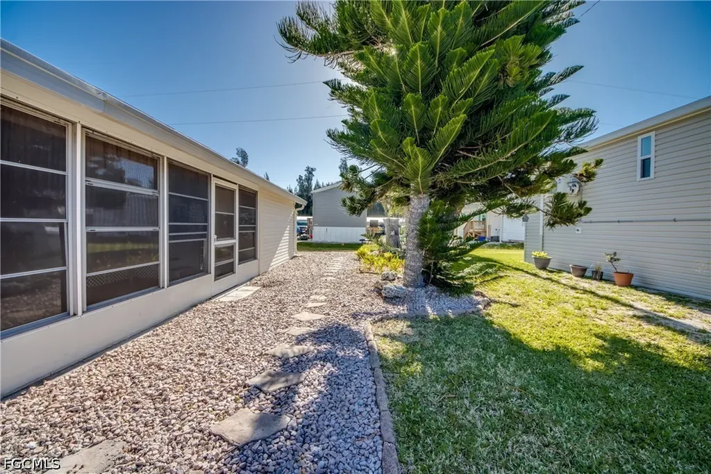 7230 Ladyfish Drive St. James City FL 33956