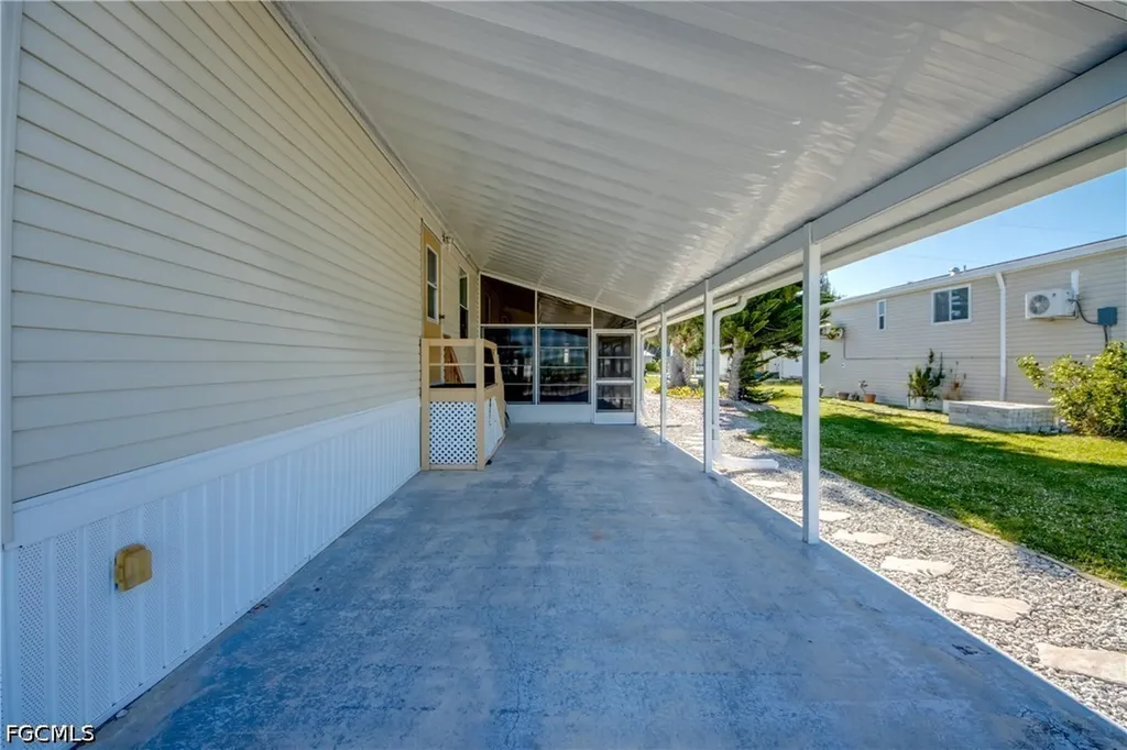 7230 Ladyfish Drive St. James City FL 33956