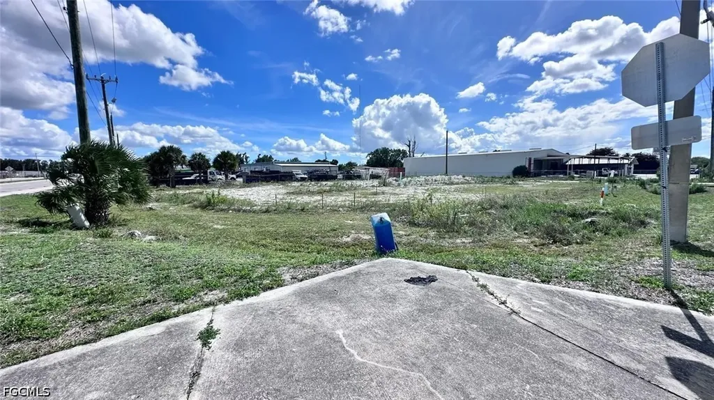 3511 Veronica S Shoemaker Boulevard Fort Myers FL 33916