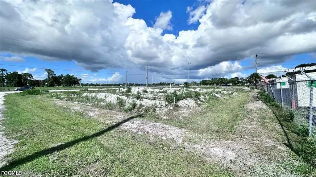 3511 Veronica S Shoemaker Boulevard Fort Myers FL 33916