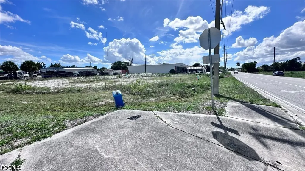 3511 Veronica S Shoemaker Boulevard Fort Myers FL 33916
