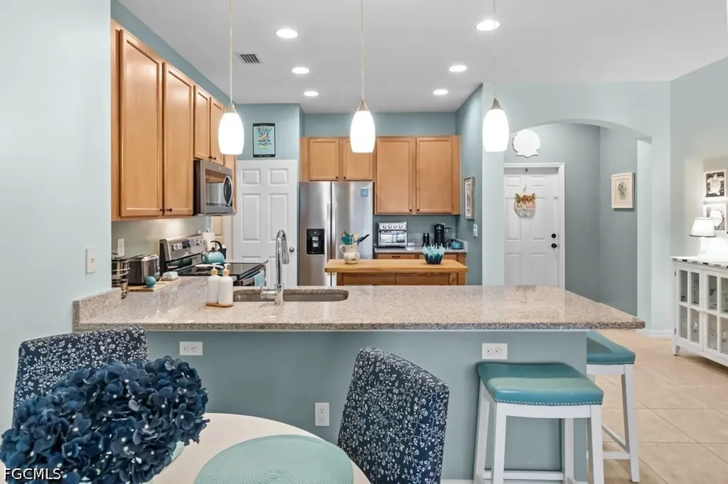 3284 Magnolia Landing Lane North Fort Myers FL 33917