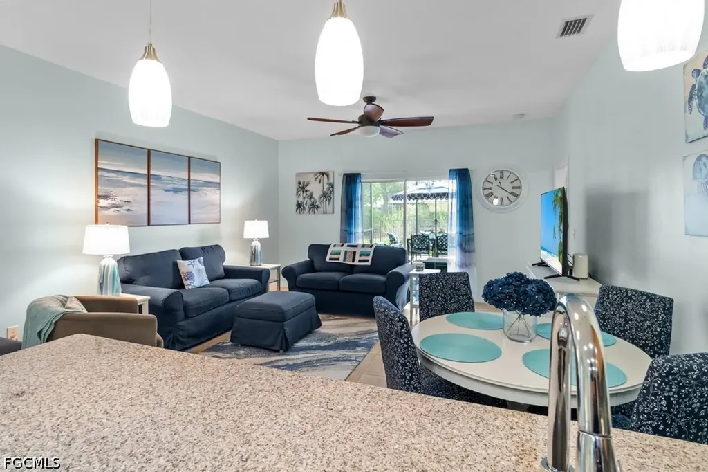 3284 Magnolia Landing Lane North Fort Myers FL 33917