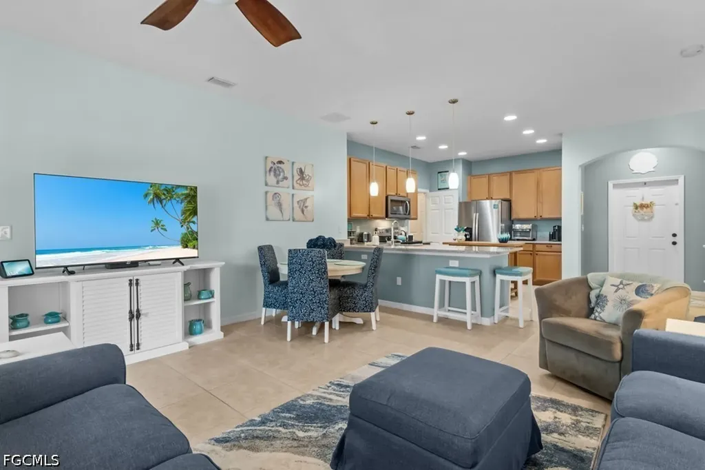 3284 Magnolia Landing Lane North Fort Myers FL 33917