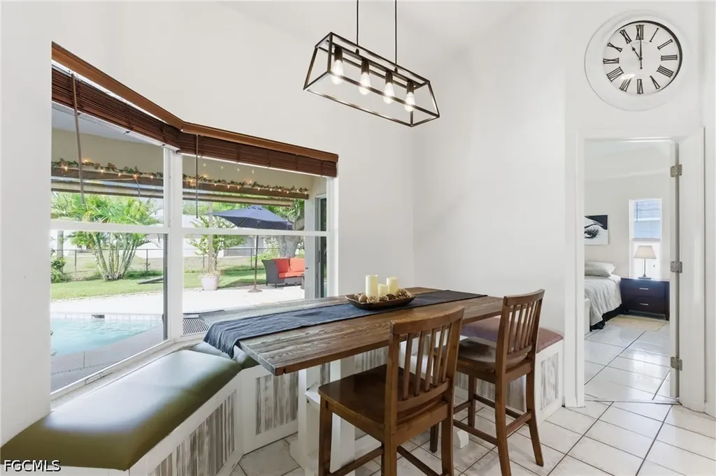 2118 Country Club Boulevard Cape Coral FL 33990