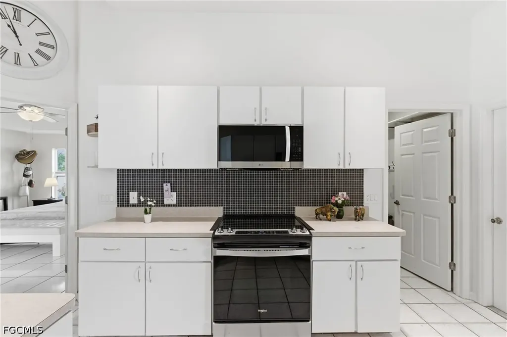 2118 Country Club Boulevard Cape Coral FL 33990