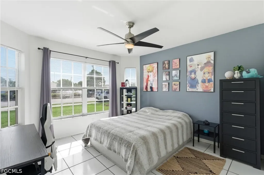 2118 Country Club Boulevard Cape Coral FL 33990
