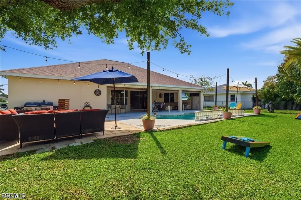 2118 Country Club Boulevard Cape Coral FL 33990