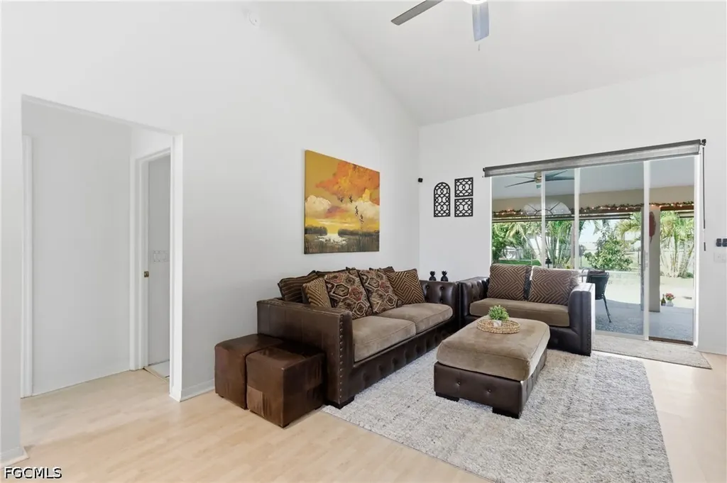 2118 Country Club Boulevard Cape Coral FL 33990