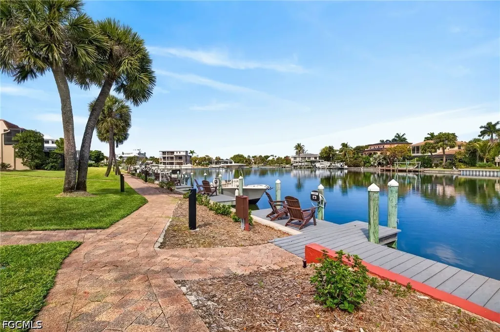 845 E Gulf Drive Sanibel FL 33957