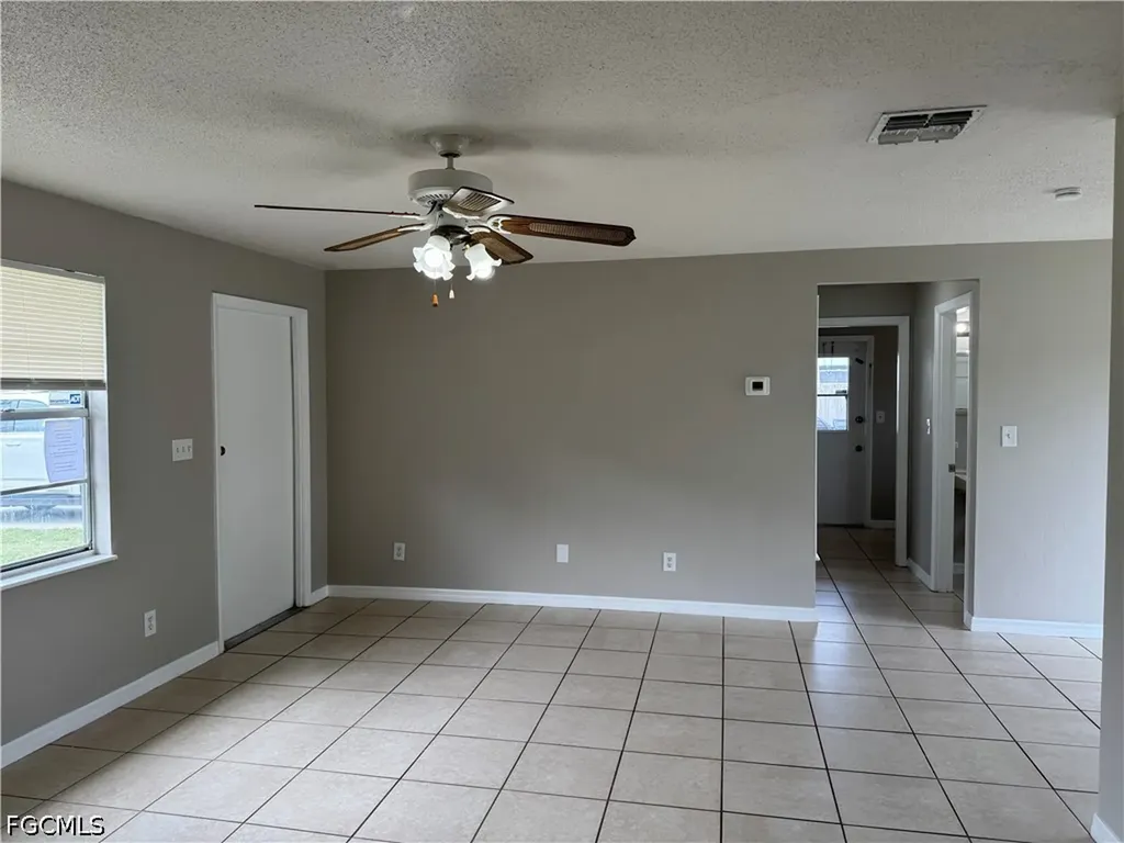 1112 Gifford Avenue S Lehigh Acres FL 33936