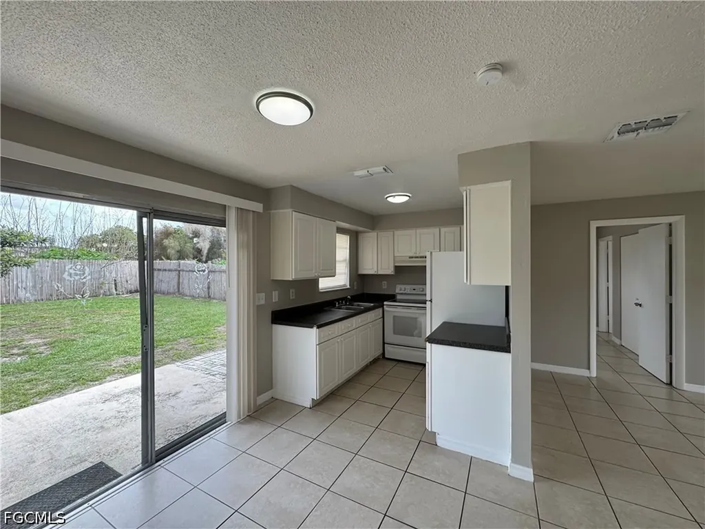 1112 Gifford Avenue S Lehigh Acres FL 33936