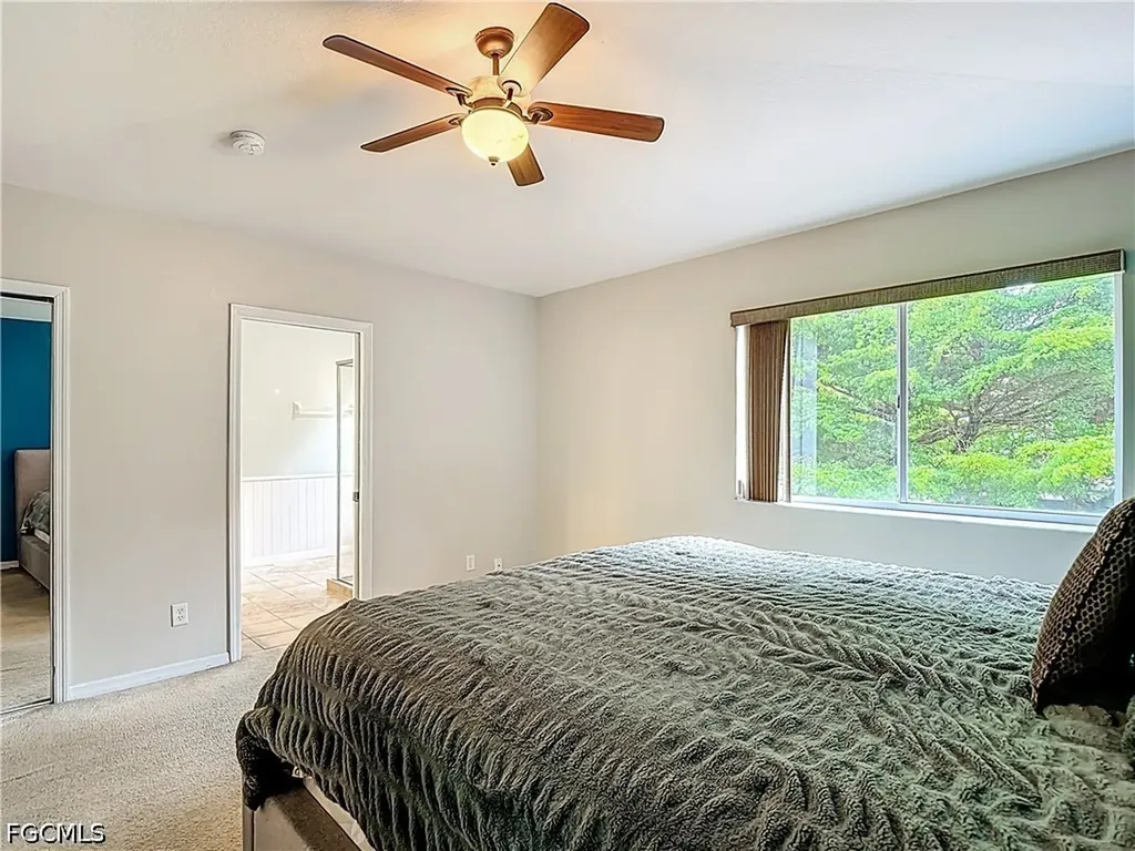 10043 Salina Street Fort Myers FL 33905