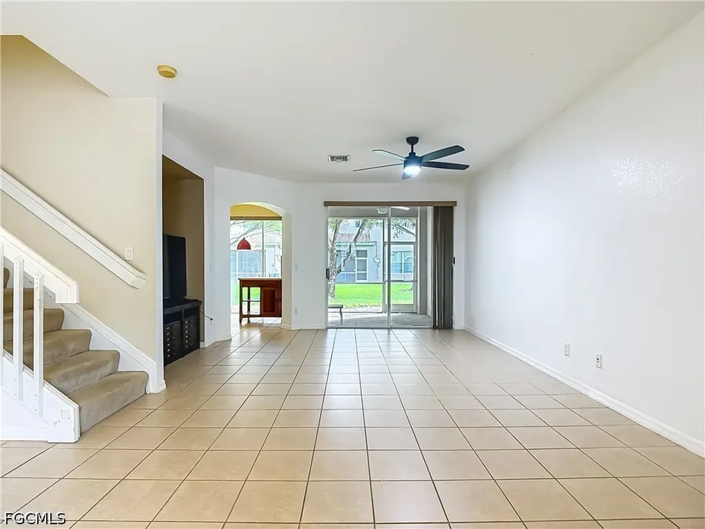 10043 Salina Street Fort Myers FL 33905