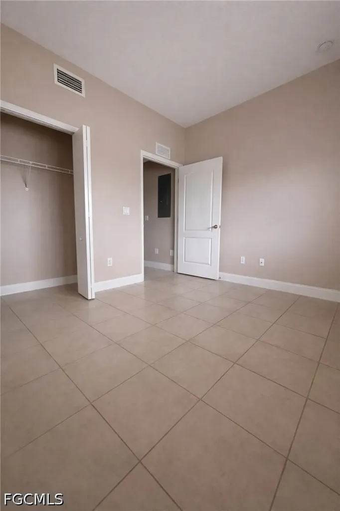 4120 Skyline Boulevard Cape Coral FL 33914
