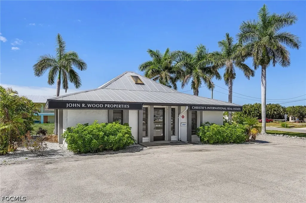 ST. James City FL, 2959 Oleander Street