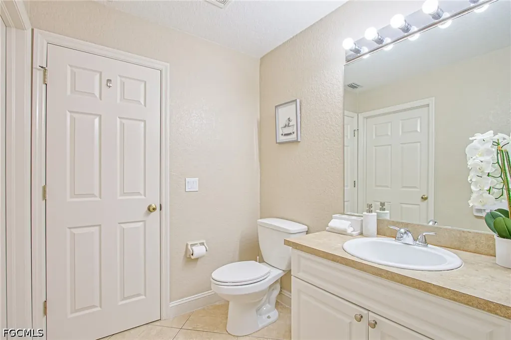 1301 SW 11th Street Cape Coral FL 33991