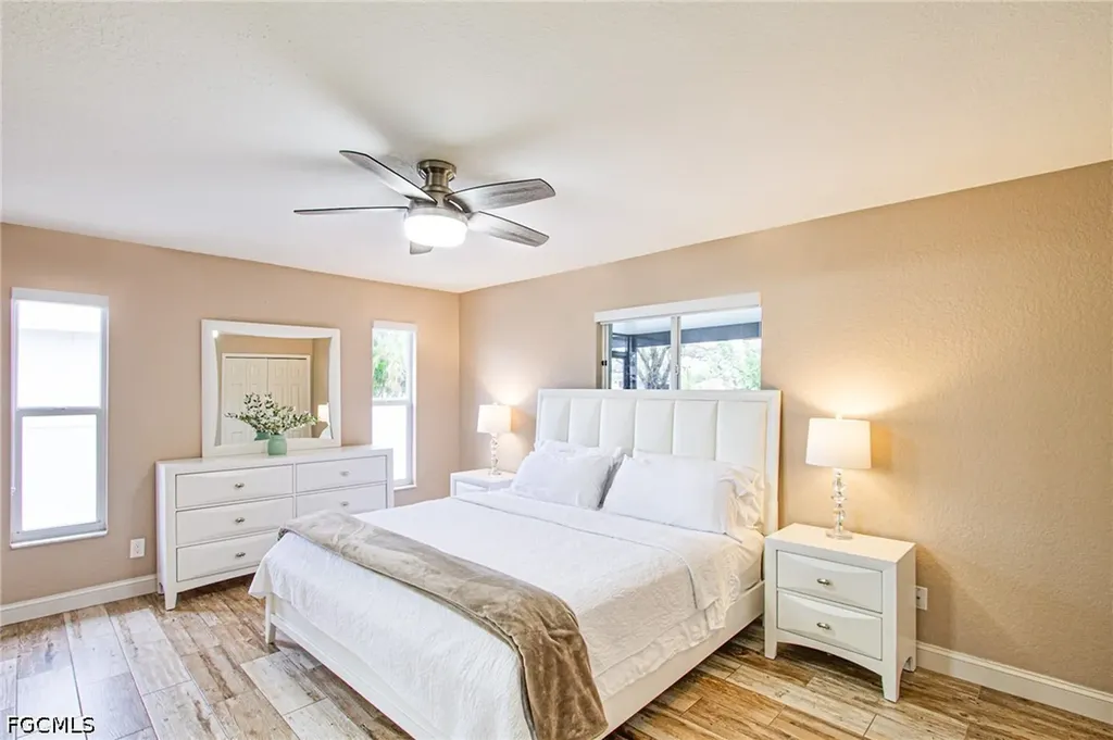 1301 SW 11th Street Cape Coral FL 33991