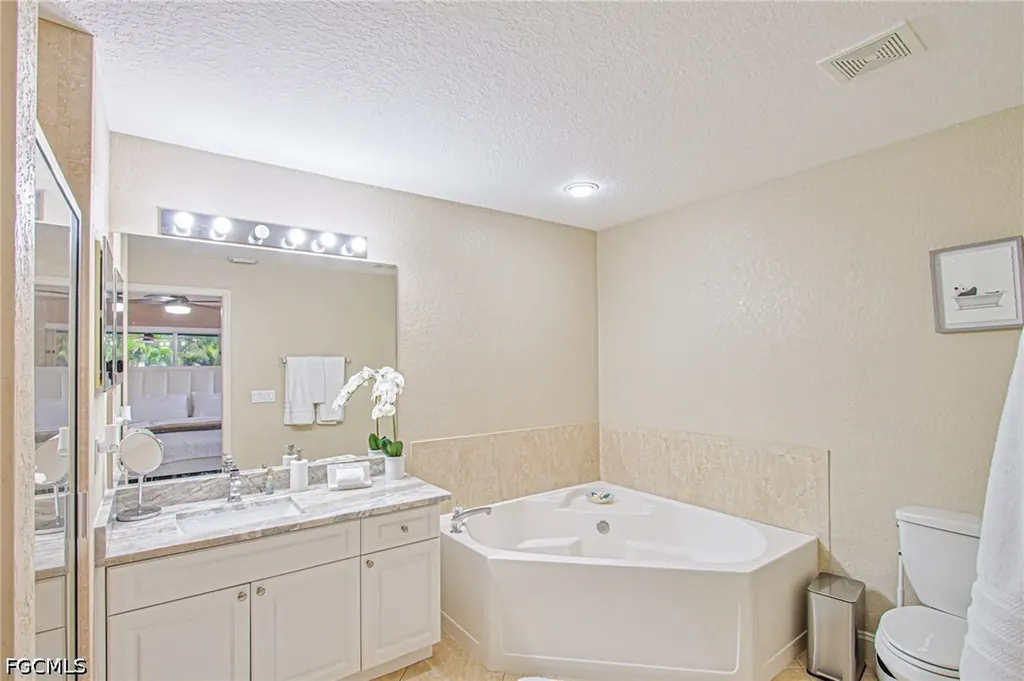 1301 SW 11th Street Cape Coral FL 33991