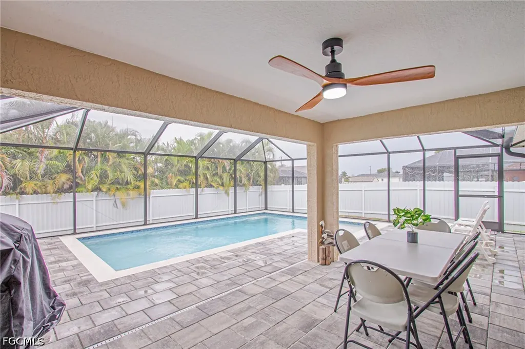 1301 SW 11th Street Cape Coral FL 33991