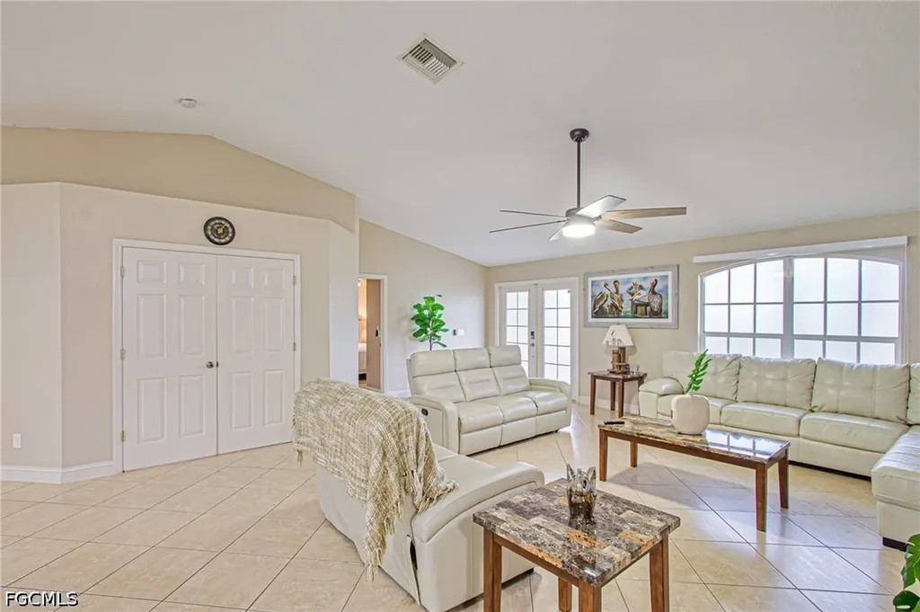 1301 SW 11th Street Cape Coral FL 33991