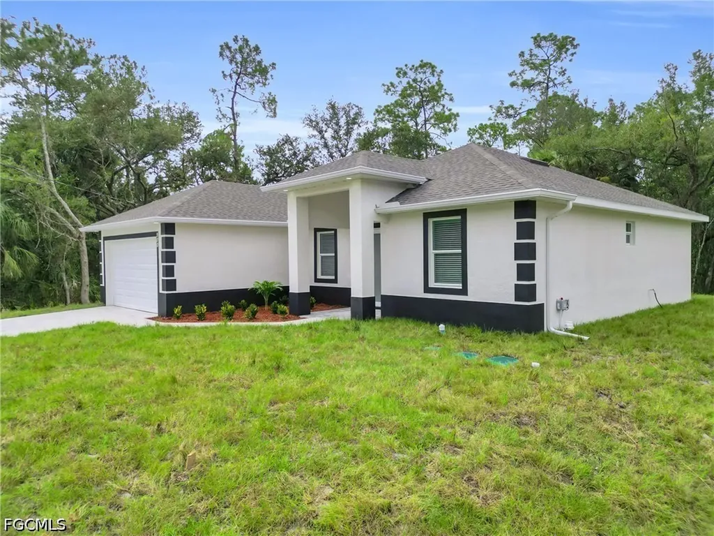 3312 33rd Street W Lehigh Acres FL 33971