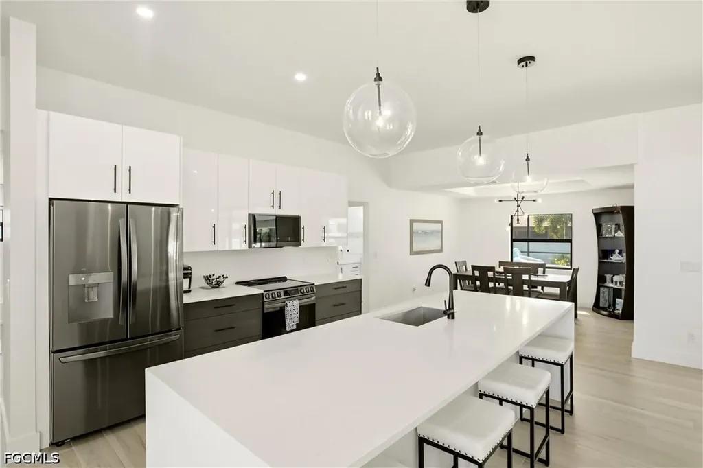 1834 NW 36th Place Cape Coral FL 33993