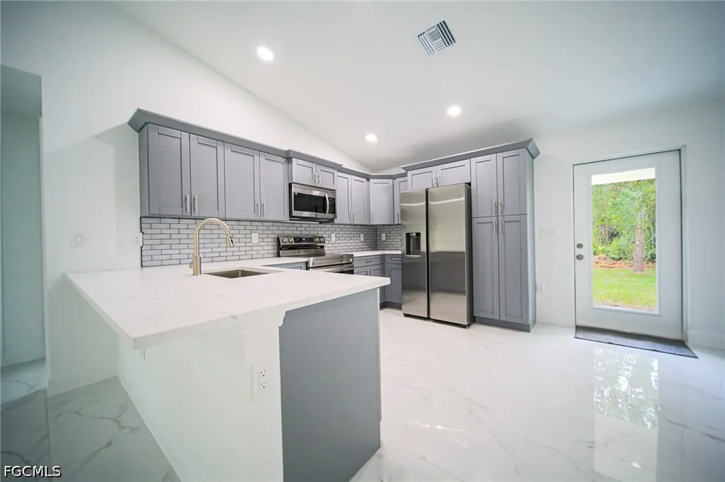 824 Carpenter Street E Lehigh Acres FL 33974