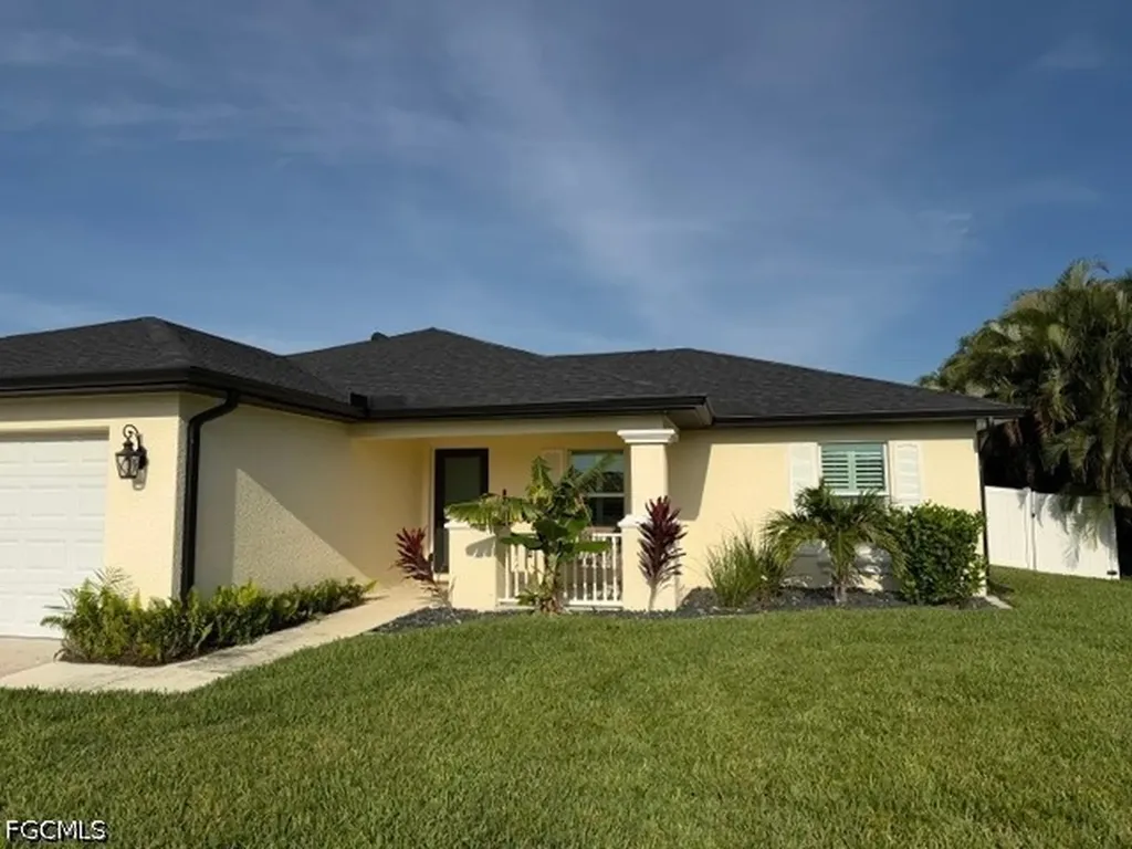 4104 SW 15 Avenue Cape Coral FL 33914