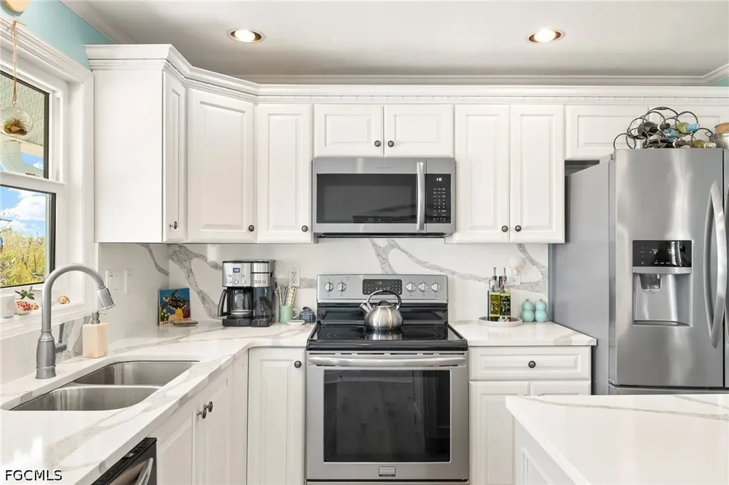 970 Sand Castle Road Sanibel FL 33957
