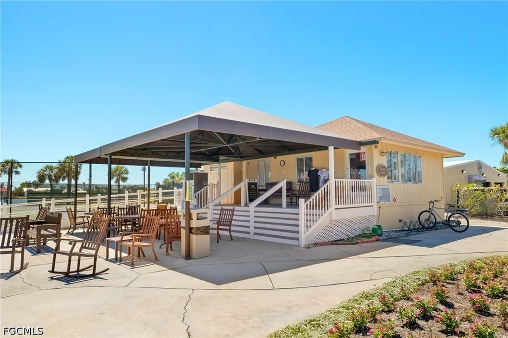970 Sand Castle Road Sanibel FL 33957