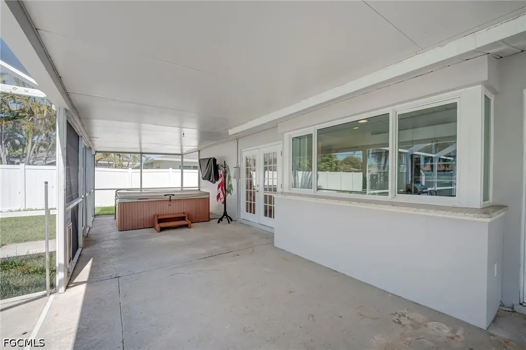 150 SW 48th Terrace Cape Coral FL 33914