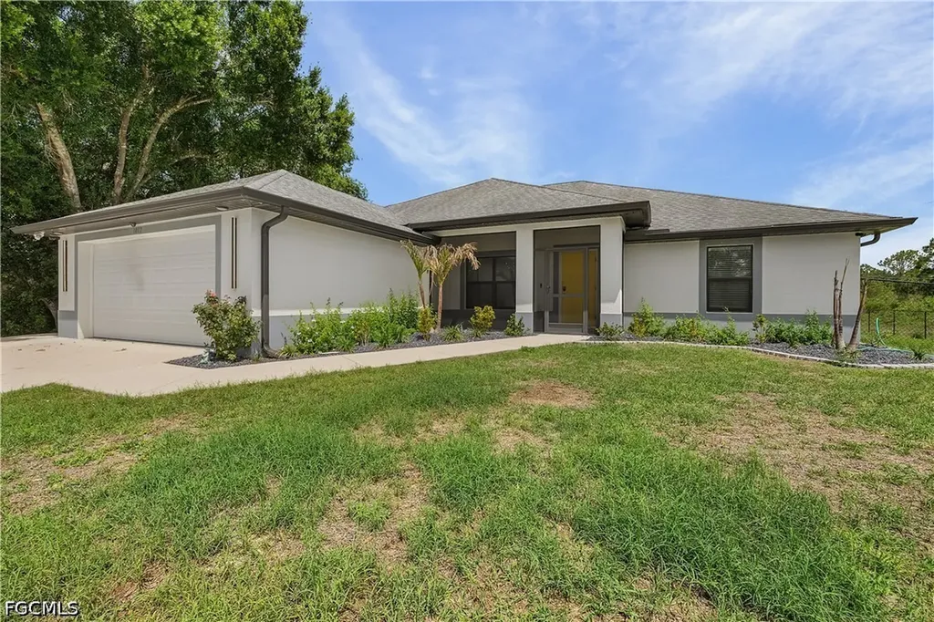 1012 Calvin Avenue Lehigh Acres FL 33972