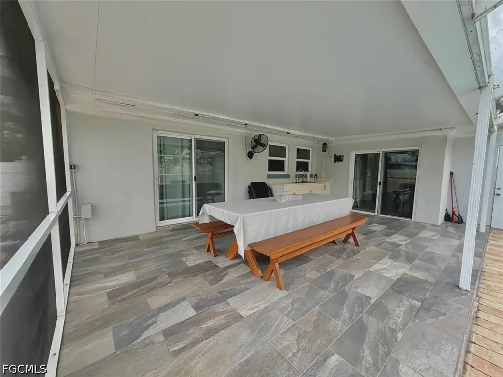 1821 Winkler Avenue Fort Myers FL 33901