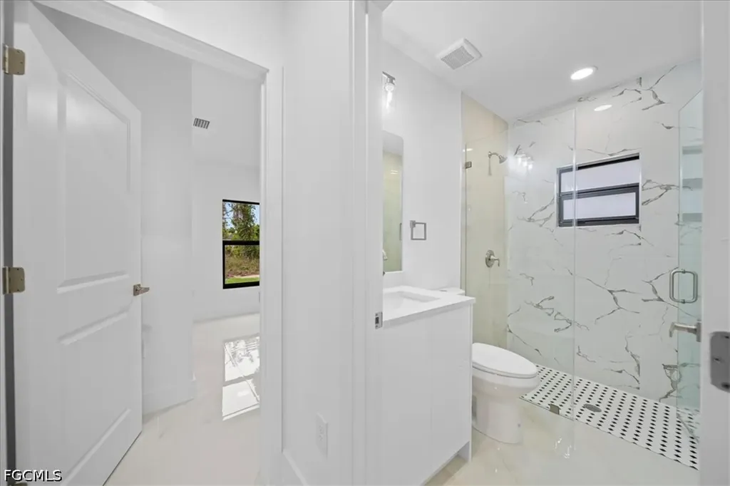 4737-4739 25th Street SW Lehigh Acres FL 33973
